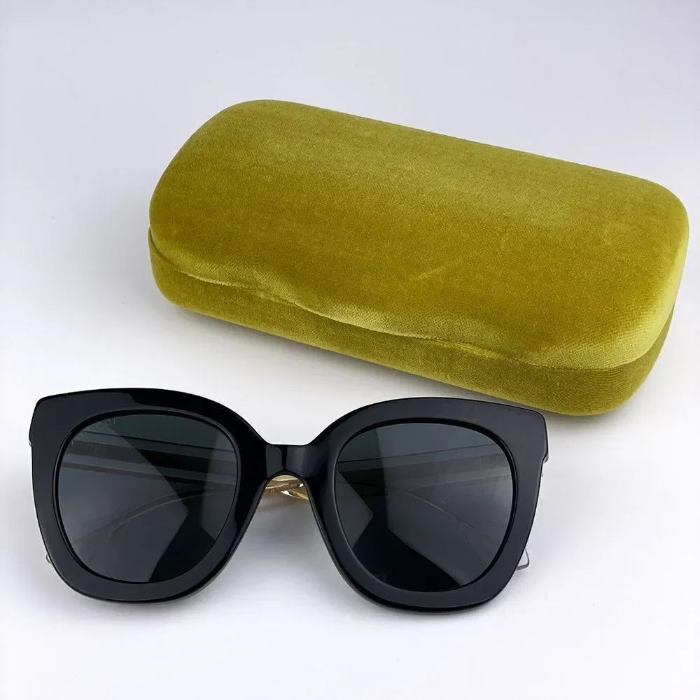 NEW Gucci Sunglasses GG0564SN 001 Cat Eye Crystal Gold Black Grey